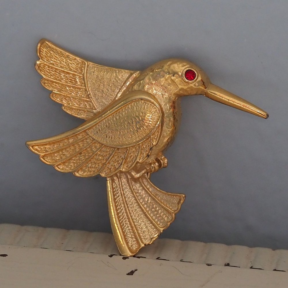 Hummingbird Brooches - Picture 7 of 10